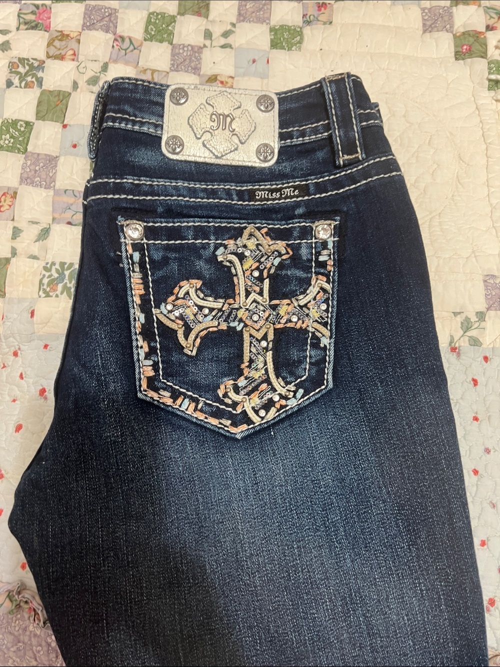 Miss Me Women's Dark Blue Skinny Jeans with Embroidered Cross Pocket